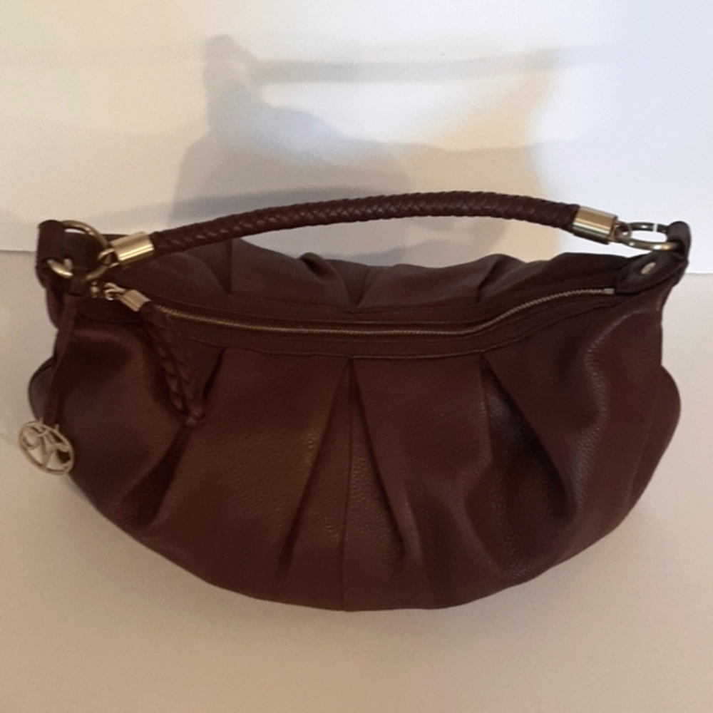 Johnston Murphy Hobo bag.    Smoke free home